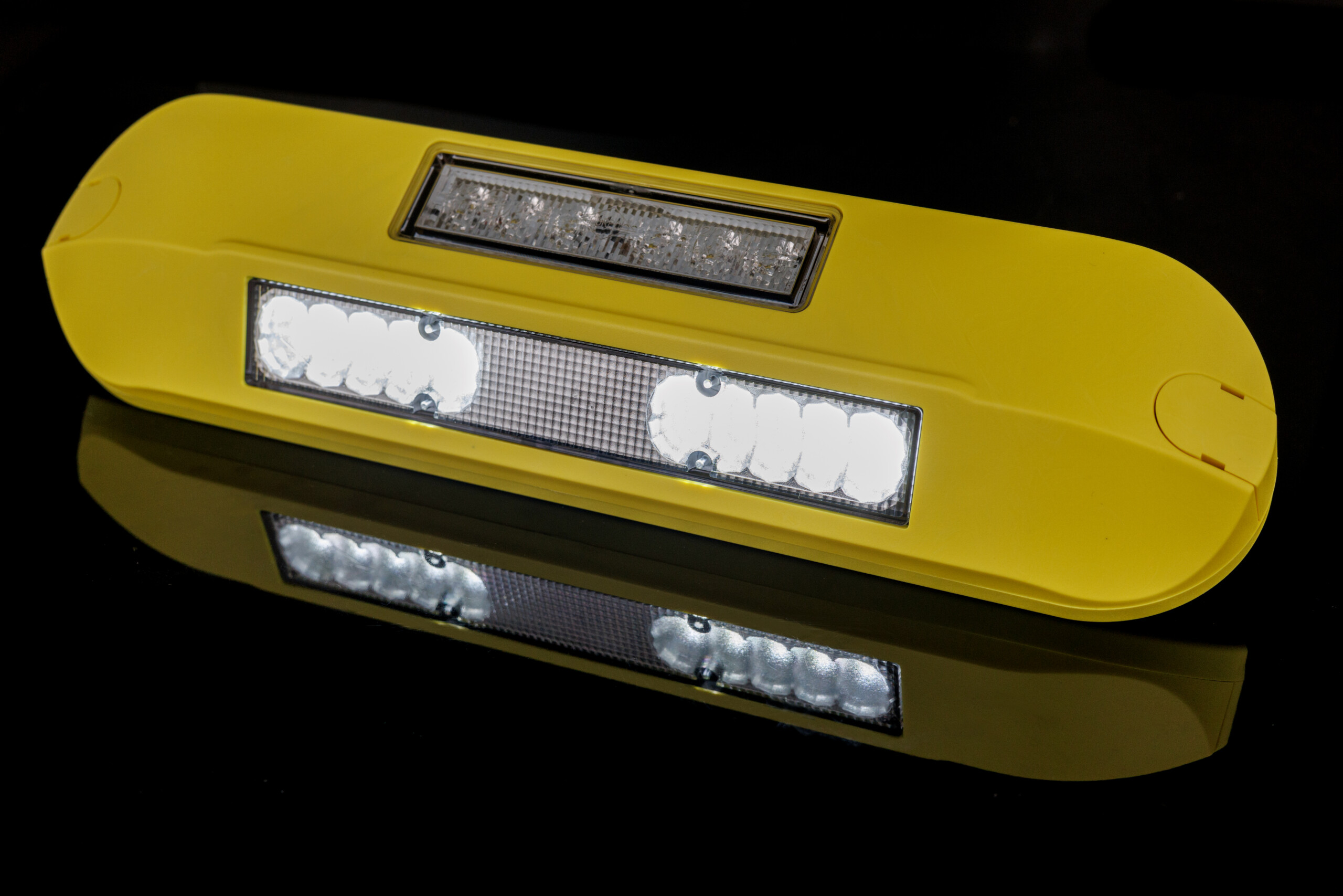 Arbeitsleuchte mit Warnleuchte (4000 K) LRD 3043/Y-AM/B2/4K